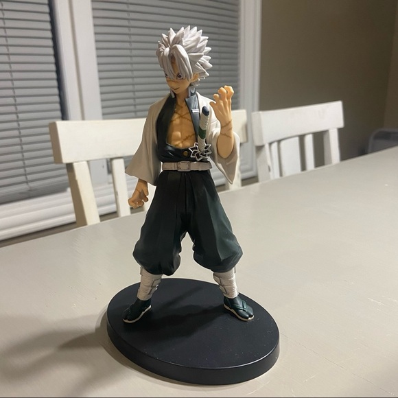 Banpresto Demon Slayer Kimetsu no Yaiba Figure Sanemi Shinazugawa - Picture 6 of 10